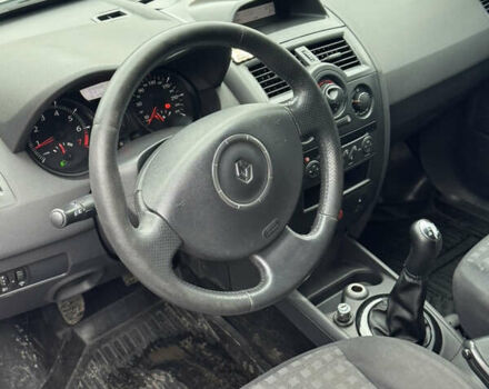 Серый Рено Меган, объемом двигателя 1.39 л и пробегом 230 тыс. км за 4450 $, фото 5 на Automoto.ua