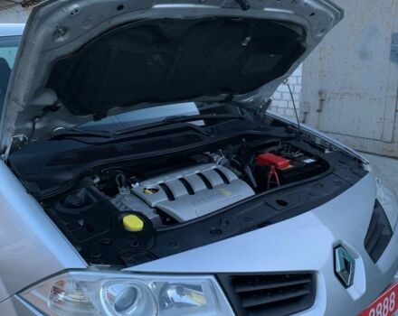 Сірий Рено Меган, об'ємом двигуна 2 л та пробігом 162 тис. км за 6299 $, фото 14 на Automoto.ua
