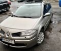 Серый Рено Меган, объемом двигателя 1.6 л и пробегом 230 тыс. км за 5800 $, фото 1 на Automoto.ua