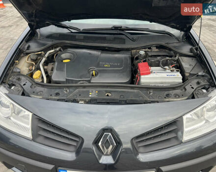 Рено Меган 2007 в Кривом Роге на Automoto.ua Серый Рено Меган, объемом двигателя 1.46 л и пробегом 290 тыс. км за 5500 $, фото 13 на Automoto.ua