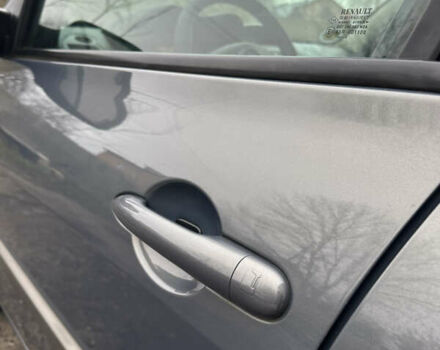 Серый Рено Меган, объемом двигателя 1.6 л и пробегом 174 тыс. км за 5550 $, фото 45 на Automoto.ua