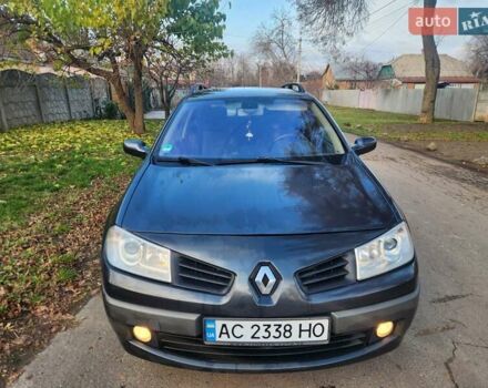 Серый Рено Меган, объемом двигателя 1.6 л и пробегом 248 тыс. км за 5300 $, фото 1 на Automoto.ua