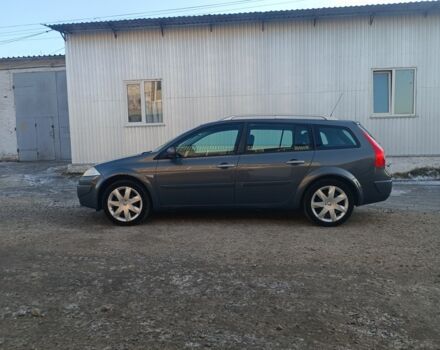 Серый Рено Меган, объемом двигателя 2 л и пробегом 195 тыс. км за 6100 $, фото 4 на Automoto.ua