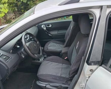 Серый Рено Меган, объемом двигателя 1.6 л и пробегом 308 тыс. км за 4500 $, фото 13 на Automoto.ua