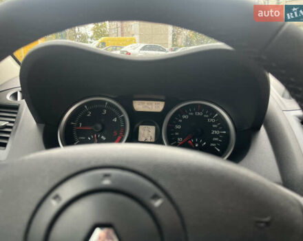 Сірий Рено Меган, об'ємом двигуна 1.9 л та пробігом 230 тис. км за 5200 $, фото 11 на Automoto.ua