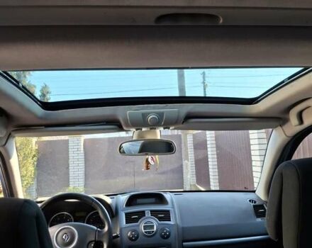 Серый Рено Меган, объемом двигателя 1.46 л и пробегом 291 тыс. км за 5100 $, фото 4 на Automoto.ua