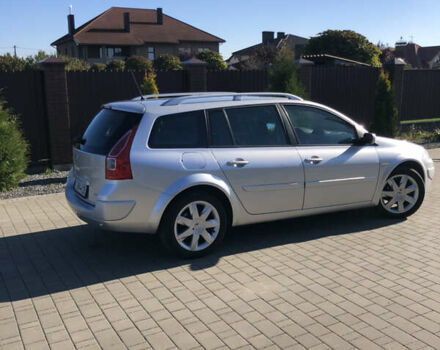 Серый Рено Меган, объемом двигателя 0 л и пробегом 128 тыс. км за 6500 $, фото 2 на Automoto.ua