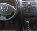 Серый Рено Меган, объемом двигателя 2 л и пробегом 280 тыс. км за 4200 $, фото 4 на Automoto.ua
