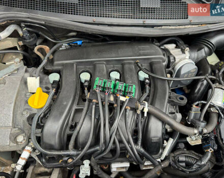 Серый Рено Меган, объемом двигателя 1.6 л и пробегом 236 тыс. км за 5200 $, фото 29 на Automoto.ua