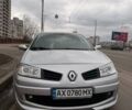 Серый Рено Меган, объемом двигателя 2 л и пробегом 242 тыс. км за 6100 $, фото 2 на Automoto.ua