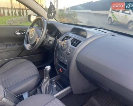 Сірий Рено Меган, об'ємом двигуна 1.6 л та пробігом 201 тис. км за 4780 $, фото 19 на Automoto.ua