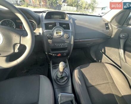 Серый Рено Меган, объемом двигателя 1.6 л и пробегом 183 тыс. км за 6000 $, фото 25 на Automoto.ua