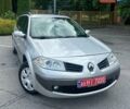 Сірий Рено Меган, об'ємом двигуна 1.6 л та пробігом 280 тис. км за 6000 $, фото 1 на Automoto.ua