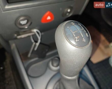 Сірий Рено Меган, об'ємом двигуна 1.6 л та пробігом 197 тис. км за 5700 $, фото 8 на Automoto.ua