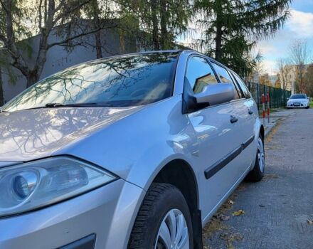 Рено Меган 2007 в Купянске на Automoto.ua Серый Рено Меган, объемом двигателя 1.4 л и пробегом 228 тыс. км за 3300 $, фото 4 на Automoto.ua