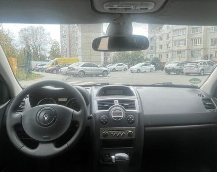 Серый Рено Меган, объемом двигателя 1.9 л и пробегом 230 тыс. км за 5200 $, фото 5 на Automoto.ua