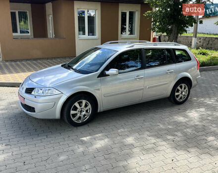 Серый Рено Меган, объемом двигателя 2 л и пробегом 220 тыс. км за 5800 $, фото 4 на Automoto.ua