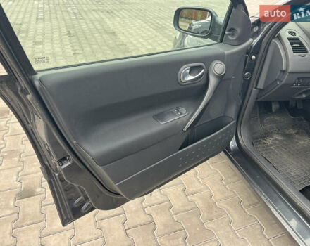 Рено Меган 2007 в Кривом Роге на Automoto.ua Серый Рено Меган, объемом двигателя 1.46 л и пробегом 290 тыс. км за 5500 $, фото 8 на Automoto.ua