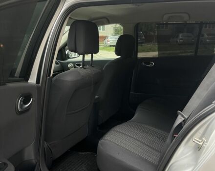 Серый Рено Меган, объемом двигателя 1.9 л и пробегом 230 тыс. км за 5200 $, фото 7 на Automoto.ua