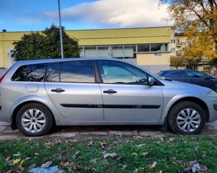 Рено Меган 2007 в Купянске на Automoto.ua Серый Рено Меган, объемом двигателя 1.4 л и пробегом 228 тыс. км за 3300 $, фото 3 на Automoto.ua