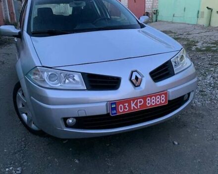 Серый Рено Меган, объемом двигателя 2 л и пробегом 162 тыс. км за 6299 $, фото 7 на Automoto.ua