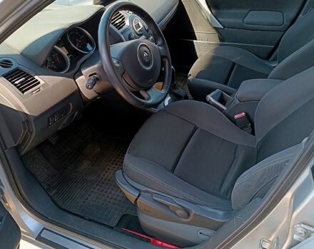 Серый Рено Меган, объемом двигателя 1.6 л и пробегом 216 тыс. км за 4750 $, фото 6 на Automoto.ua