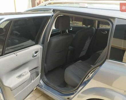 Серый Рено Меган, объемом двигателя 2 л и пробегом 288 тыс. км за 5500 $, фото 17 на Automoto.ua