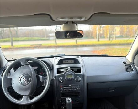 Серый Рено Меган, объемом двигателя 1.6 л и пробегом 215 тыс. км за 5400 $, фото 9 на Automoto.ua