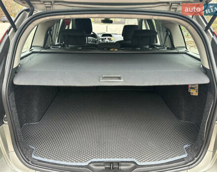 Серый Рено Меган, объемом двигателя 1.6 л и пробегом 179 тыс. км за 5300 $, фото 13 на Automoto.ua