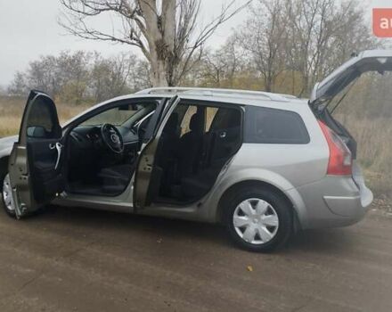 Серый Рено Меган, объемом двигателя 1.5 л и пробегом 250 тыс. км за 4800 $, фото 16 на Automoto.ua