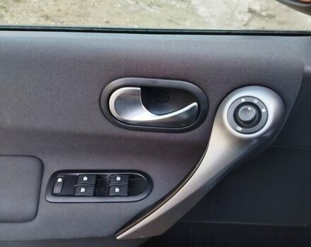 Серый Рено Меган, объемом двигателя 2 л и пробегом 162 тыс. км за 6299 $, фото 99 на Automoto.ua