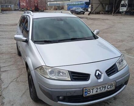 Серый Рено Меган, объемом двигателя 1.46 л и пробегом 400 тыс. км за 4200 $, фото 5 на Automoto.ua