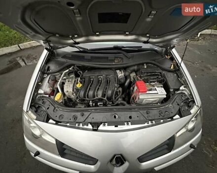 Сірий Рено Меган, об'ємом двигуна 1.6 л та пробігом 174 тис. км за 6000 $, фото 12 на Automoto.ua