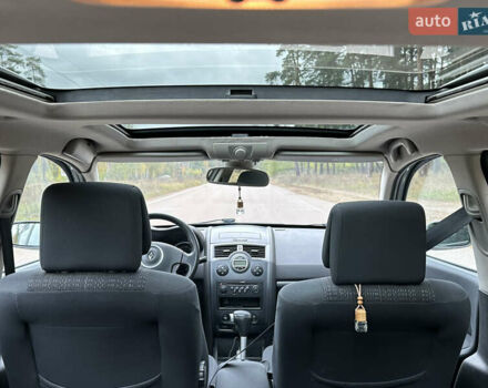 Сірий Рено Меган, об'ємом двигуна 2 л та пробігом 262 тис. км за 5650 $, фото 18 на Automoto.ua