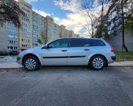 Рено Меган 2007 в Купянске на Automoto.ua Серый Рено Меган, объемом двигателя 1.4 л и пробегом 228 тыс. км за 3300 $, фото 6 на Automoto.ua