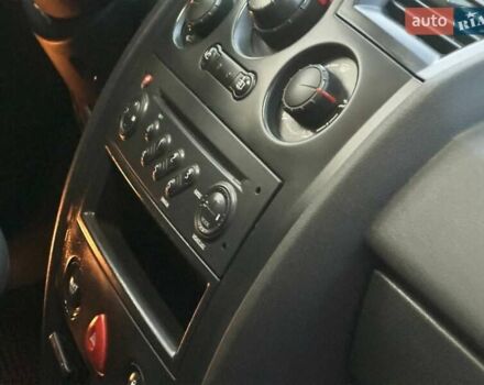 Серый Рено Меган, объемом двигателя 1.6 л и пробегом 190 тыс. км за 5650 $, фото 53 на Automoto.ua