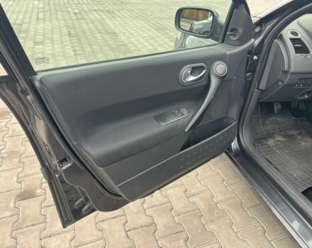 Сірий Рено Меган, об'ємом двигуна 1.5 л та пробігом 210 тис. км за 5600 $, фото 8 на Automoto.ua