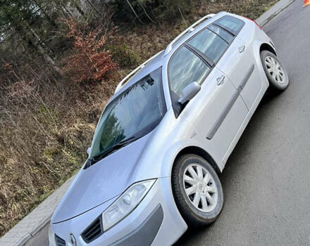 Серый Рено Меган, объемом двигателя 1.87 л и пробегом 375 тыс. км за 3100 $, фото 1 на Automoto.ua