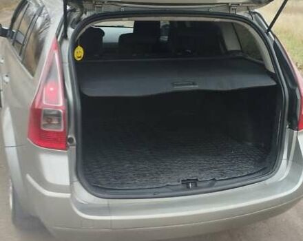 Серый Рено Меган, объемом двигателя 1.5 л и пробегом 250 тыс. км за 4800 $, фото 9 на Automoto.ua