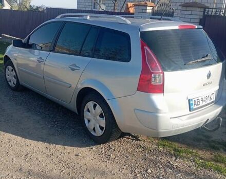 Рено Меган 2007 у Бару на Automoto.ua Сірий Рено Меган, об'ємом двигуна 1.6 л та пробігом 215 тис. км за 4999 $, фото 26 на Automoto.ua