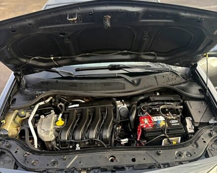 Серый Рено Меган, объемом двигателя 1.6 л и пробегом 215 тыс. км за 5400 $, фото 12 на Automoto.ua