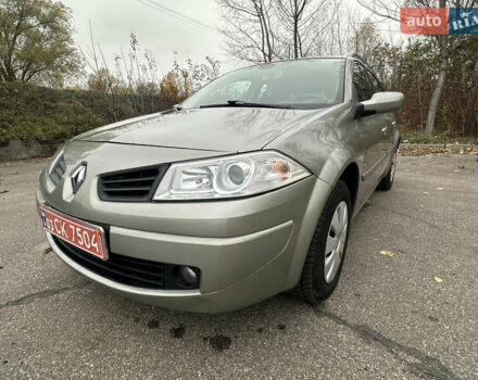 Серый Рено Меган, объемом двигателя 1.6 л и пробегом 179 тыс. км за 5300 $, фото 2 на Automoto.ua