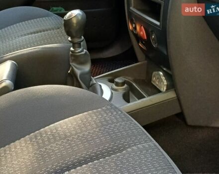 Сірий Рено Меган, об'ємом двигуна 2 л та пробігом 207 тис. км за 5800 $, фото 7 на Automoto.ua