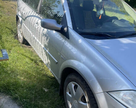 Серый Рено Меган, объемом двигателя 2 л и пробегом 263 тыс. км за 5150 $, фото 4 на Automoto.ua