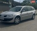 Серый Рено Меган, объемом двигателя 1.6 л и пробегом 210 тыс. км за 3600 $, фото 2 на Automoto.ua