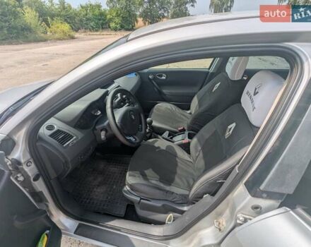 Сірий Рено Меган, об'ємом двигуна 1.5 л та пробігом 326 тис. км за 4500 $, фото 2 на Automoto.ua