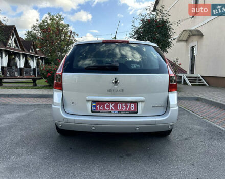 Рено Меган 2007 в Виннице на Automoto.ua Серый Рено Меган, объемом двигателя 1.6 л и пробегом 178 тыс. км за 5850 $, фото 32 на Automoto.ua