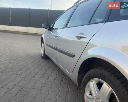 Сірий Рено Меган, об'ємом двигуна 1.6 л та пробігом 201 тис. км за 4780 $, фото 10 на Automoto.ua