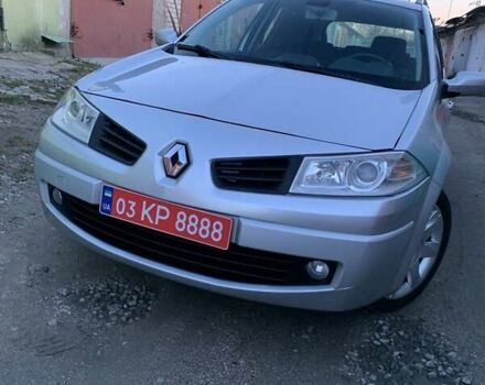 Серый Рено Меган, объемом двигателя 2 л и пробегом 162 тыс. км за 6299 $, фото 4 на Automoto.ua
