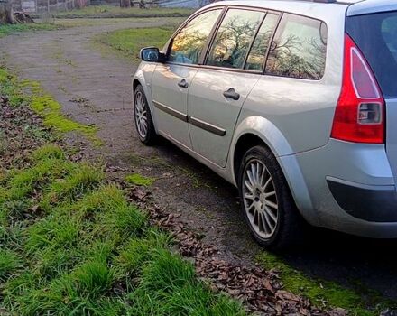 Сірий Рено Меган, об'ємом двигуна 2 л та пробігом 290 тис. км за 4500 $, фото 3 на Automoto.ua